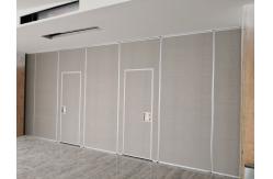 China Melamine Surface Floor To Ceiling Folding Room Partitions For Conference Room supplier
