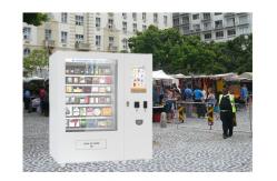 China Modern Design Custom Refrigerated Vending Machine For Snack Food / Potato Chips supplier