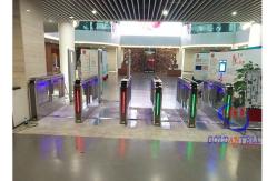 China Waterpark Security Pedestrian Turnstile Gate Anti Tailing Face Recognition Controlled supplier
