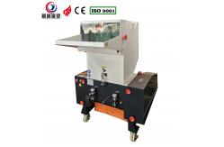 China 380V Industrial Plastic Grinding Machine with Rotating Speed 1450r/min supplier