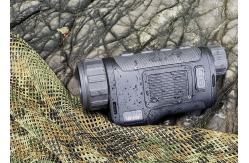 China IP67 1m Ranging Accuracy Handheld Thermal Imager For Hunting supplier