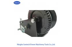 China Two Speed 900kg Manual Hand Crank Winch supplier
