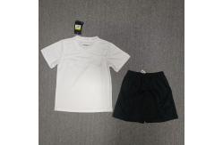 China OEM ODM Kids Soccer Jerseys Custom Name Stripe Twill supplier