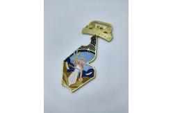 China Custom Olympic Style Medals Ribbon Attachment Marathon Finisher Medal Diecast supplier