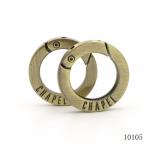 Flat Antique Brass Carabiner 30mm O Ring Keychain With Push Gate for sale