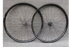 China Beautiful Pattern Bicycle Wheel Decals Silk Screen Printing Long Time Using supplier