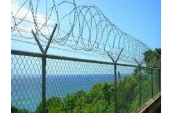 China Zinc Coated Galvanized Steel Chain Link Fence Application With Razor Barbed Wire supplier