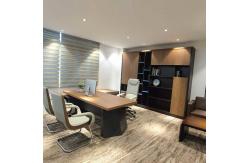 China Luxury Executive Office Table L-Shaped Boss Furniture With Wooden Panel supplier