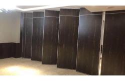China Melamine Surface Floor To Ceiling Hanging System Restaurant Movable Partition Walls supplier