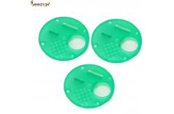 China Plastic Bee Round Shape Disc Beehive Entrance For Beekeeping Apiculture Beehive Gate supplier