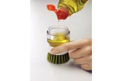 China Dishwasher Kitchen Scrub Brush With Integrated Detergent Soap Dispenser supplier