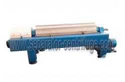 China Continuous Decanter Centrifuge For Industrial Waste Water Treatment supplier