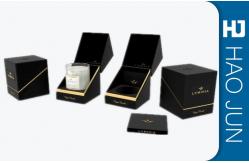 China Customized Cardboard Gift Boxes , Recyclable Paper Candle Box supplier