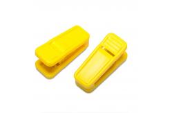 China A Style Plastic Clothes Line Hanger Clip yellow supplier