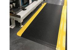 China Cleanroom 3 Layers Long Anti Fatigue Mat ESD Anti Static No Flat supplier