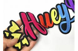 China Vivid Clear Clothing Embroidery Patches High Density Thread Edge Smooth supplier