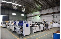 China High Speed Good Quality Napkin Tissue Folding Machine With Automatic Transferring supplier