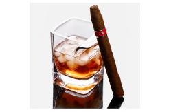 China Cigar Crystal Wine Glasses Cup Double Old Fashioned Thick Bottom For Whiskey supplier