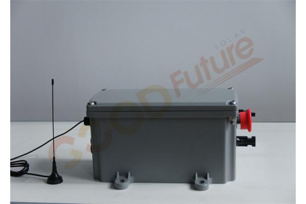 RS 485 Automatic Sun Tracking System 1000V  Solar Tracker Controller 18m/S