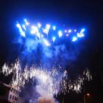 Mandarin Professional Display Fireworks Cake 100 Shots 1.3G Pyrotechnics Fireworks & Firecrackers for sale