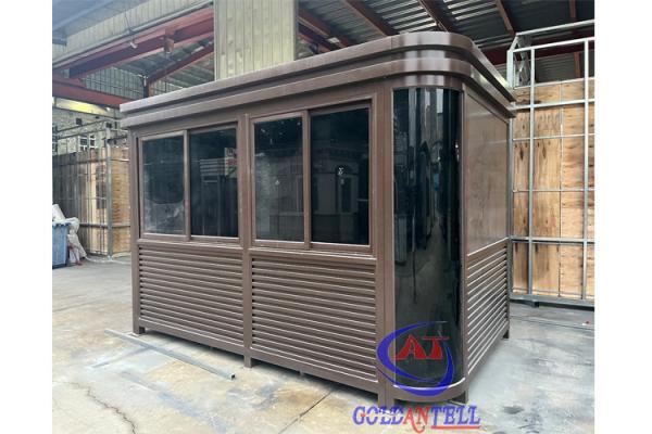 Modern Portable Security Booth Optional Insulation for Extreme Weather