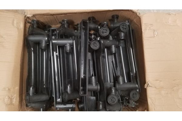Auto Parts Car Radiator Plastic Tank With Design And Carton Packaging Material