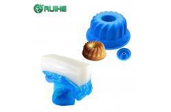 China Moldiing Good Physical Properties Solid Silicone Rubber HTV Compound Fumed Gas Phase supplier