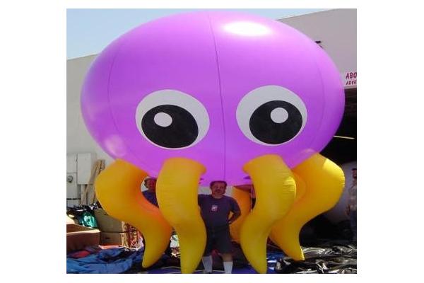 The purple octopus inflatable helium balloon with lighting