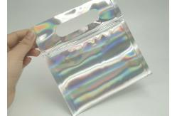 China Hologram Laminated Plastic Pouches Packaging , Aluminium Foil Pouch For Face Towel supplier