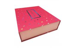China Custom Cardboard Magnetic Gift Box Folding Box With Magnetic Closure supplier