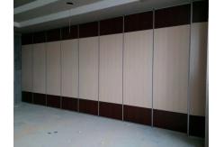 China Lightweight Sliding Folding Exhibition Partition Walls Hang Track On The Ceiling supplier