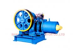 China Compact Geared Traction Machine For Elevator / Lift With Stable Operation supplier