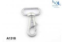 China 100% In Kind Shooting Swivel Clasps For Bags , Trigger Snap Hooks supplier