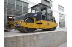 China Streamlined Shape Smooth Drum Vibratory Roller Flexible Steering Drum Road Roller supplier
