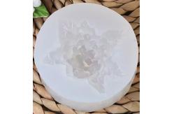 China Professional Translucent RTV2 Liquid Silicone Rubber For Candle And Soap Mold Making supplier
