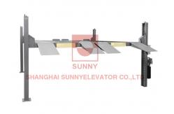 China Double Wide 4 Post Car Parking Lift 4000kg Load Hydraulic Driven Compact Design supplier