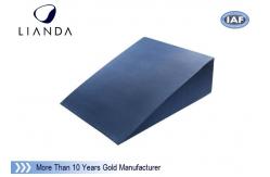 China Back Wedge Bed Reading Pillow , Memory Foam Pillow Back Pain Relief supplier