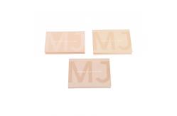 China Makeup Empty Blush Palette 36mm Pantone Printing With Mirror supplier