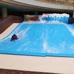 Entertainment Surf Wave Machine OEM Water Park Surf Machine for sale
