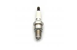 China NGK 5111 BP7HS Nickel Spark Plug Replacement B7ETC Advance Auto Parts supplier