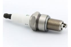 China Agricultural Machine weed trimmer spark plug J Electode 0.8mm Gap NGK BP7ES supplier