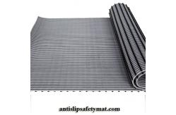 China Open Grid Swimming Pool Anti Slip Mats 1.3CM UV Resistance supplier