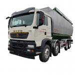 Customized HOWO 8X4 35cbm Bulk Extruded Feed Truck Bulk Feed Truck for sale
