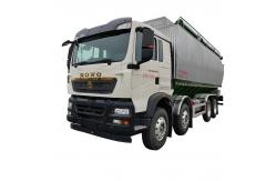 China Customized HOWO 8X4 35cbm Bulk Extruded Feed Truck Bulk Feed Truck supplier