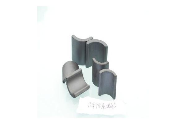 Customized Seat Adjustment Sintered Ferrite Magnet Segment For Automobile Car