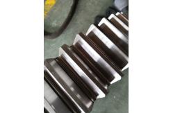 China Straight 10 Module 32 Tooth Spur Gear For Mining Transmission System supplier
