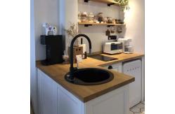 China 8 Inch Heavy Duty Wall Mounted Industrial Metal Shelf Brackets with Included Hardware supplier