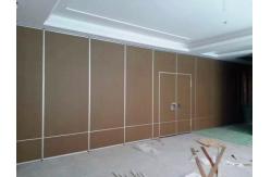 China Movable Soundproof Office Partition Walls With Aluminum Sliding Tracks System supplier
