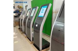 China Wireless Queue Management Kiosk Touch Screen Bank Queue Ticket Dispenser supplier