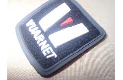China OEM 3D Clothing Label Micro Injection Badge Custom Logo On Fiber supplier